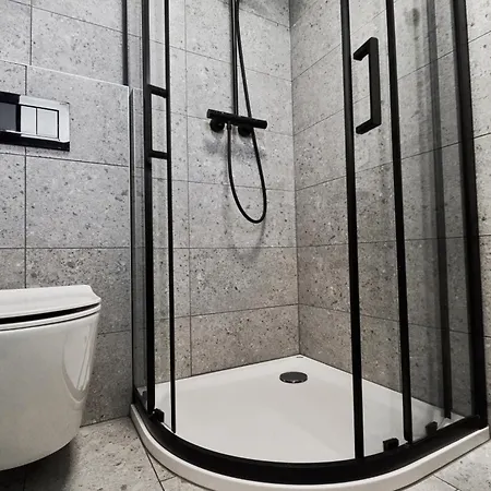 Alpine Nest * Komenda