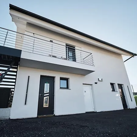 Apartman Alpine Nest *